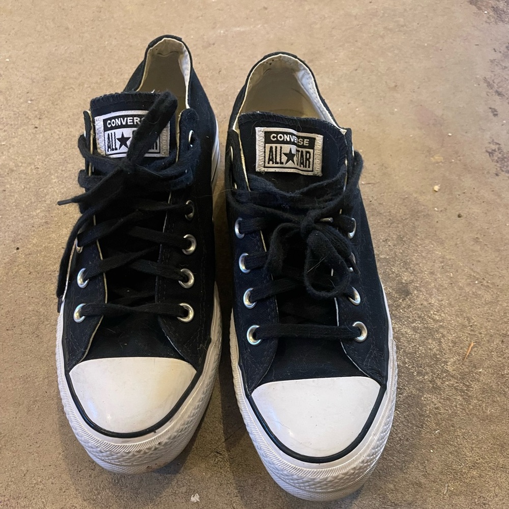 Converse size 8.5